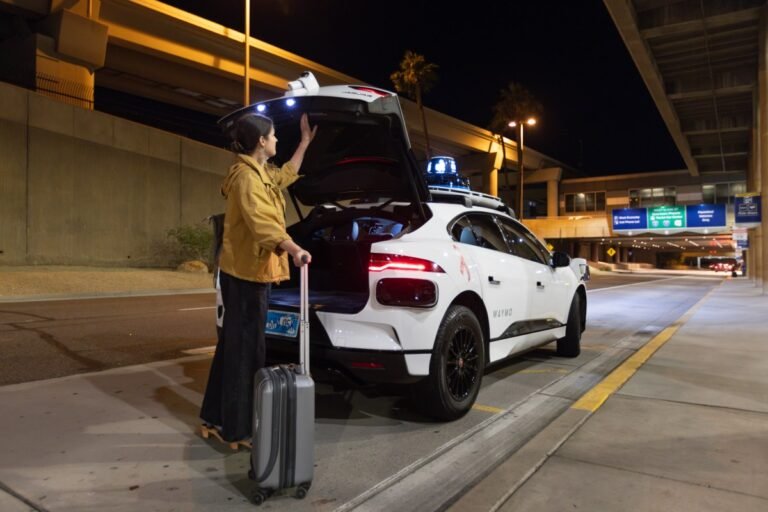 Waymo Launches Curbside Robotaxi Pickup At Phoenix Airport