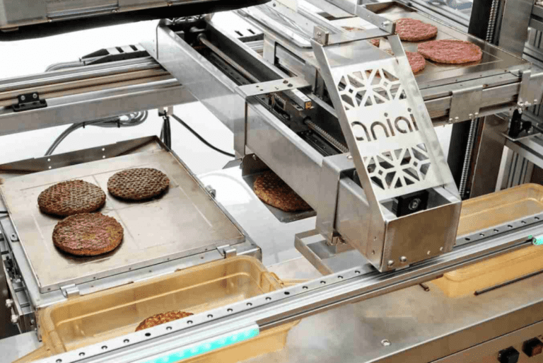 Aniai Brings A $12 Million Burger Cooking Robot To Restaurants