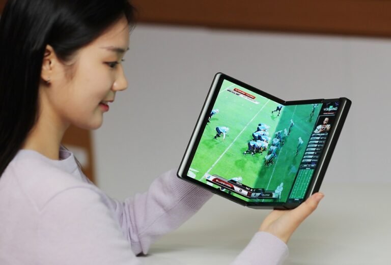 Ces 2024: Samsung's Largest Foldable And More Scrollable Displays