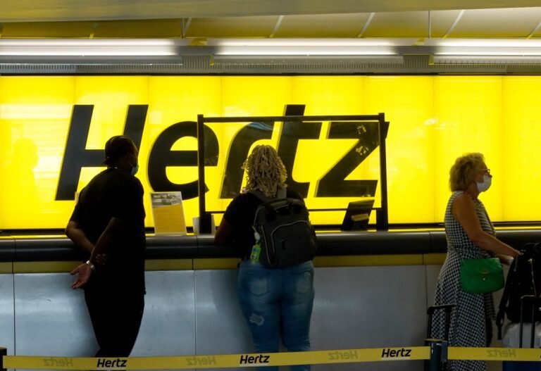 Hertz Is Selling Its Electric Vehicles Because It Failed In