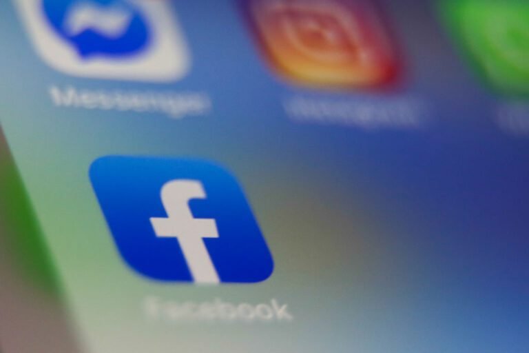 Meta Cuts Off Third Party Access To Facebook Groups, Leaving Developers