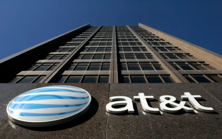 At&t Notifies Regulators After Customer Data Breach