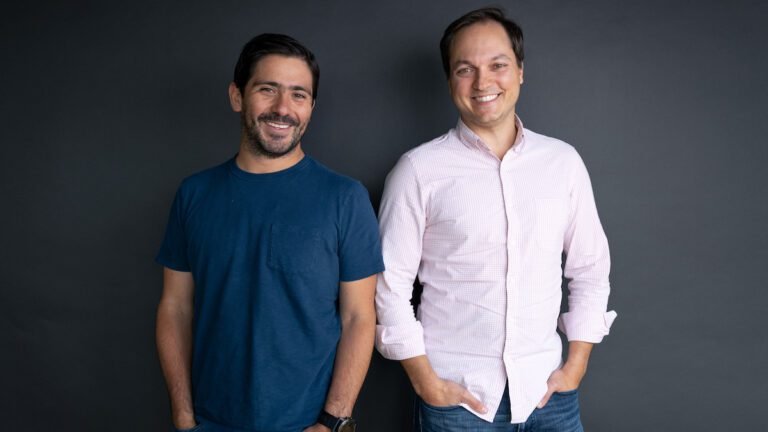 Félix Pago Raises $15.5 Million To Help Latino Workers Send