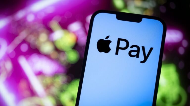 Coinbase Now Lets You Buy Crypto With Apple Pay In