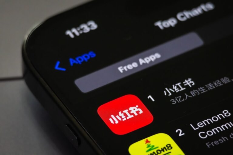 Tiktok's Attempt To Migrate Users To The Chinese App Rednote