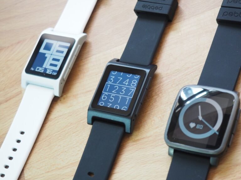 Smartwatch Pioneer And Kickstarter Darling Pebble Returns To A New