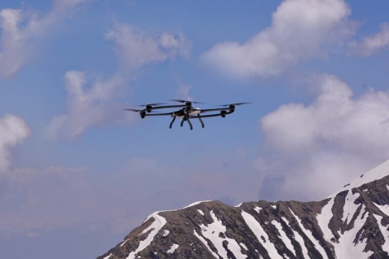 Indian start -up drone Raphe Mphibr increases $ 100 million as the UAV military demand increases Indian Start Up Drone Raphe Mphibr Increases $ 100 Million