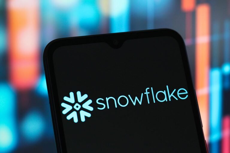 Snowflake to obtain database startup data Snowflake To Obtain Database Startup Data