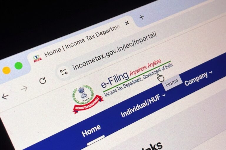 Security error in India’s Income Tax Portal expose sensitive data of taxpayers Security Error In India's Income Tax Portal Expose Sensitive Data