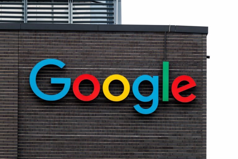Google is making it easier to access the AI feature in Chrome on iOS ...