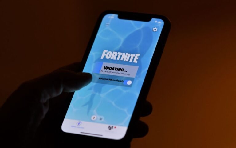 Epic Games’ Fortnite is back on the US Google Play Store after a court partially lifted the restrictions it won on iOS Epic Games' Fortnite Is Back On The Us Google Play
