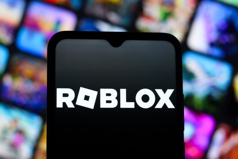 Roblox Launches Real Time Ai Chat Rewording To Filter Out Banned