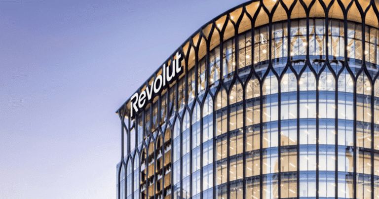 Revolut Eyes Up To $200 Billion Valuation In Potential Ipo