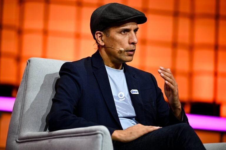 Glean's Top Line Tops $300m As Ai Budget Cut Becomes