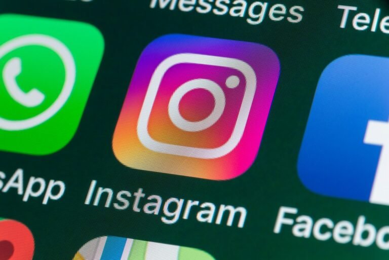 Instagram Is Cracking Down On Content Aggregators