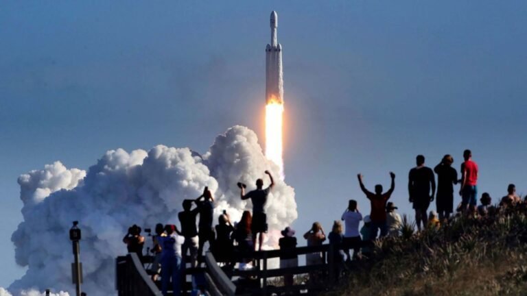 Spacex Values ​​balloons At $2.6t, Narrowly Passes Amazon