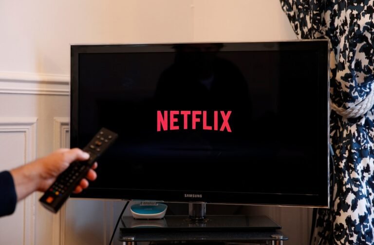 Netflix Could Be Planning "always On" Live Tv Channels.