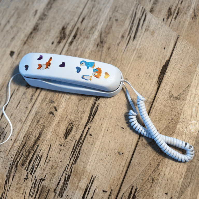 Pinwheel launches a retro-inspired landline phone for kids Pinwheel Launches A Retro Inspired Landline Phone For Kids