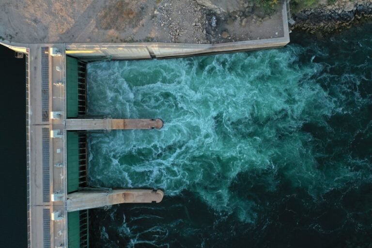 The US government says hackers linked to Iran are disrupting US water and energy providers The Us Government Says Hackers Linked To Iran Are Disrupting