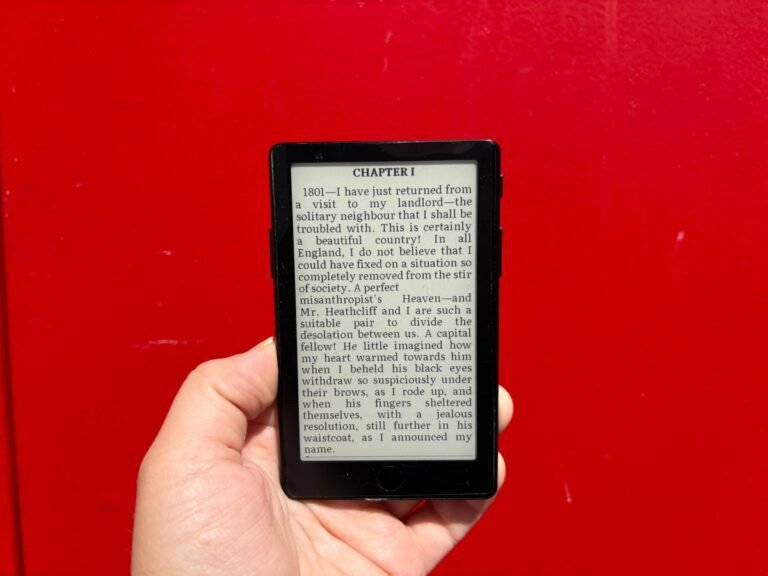 The Xteink X4 Pro Could Be The Tiny E Reader Of